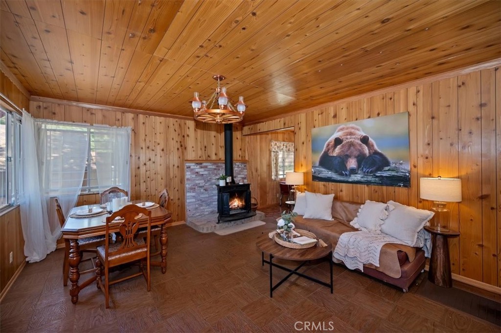 1014 Cherokee Property Photo 13