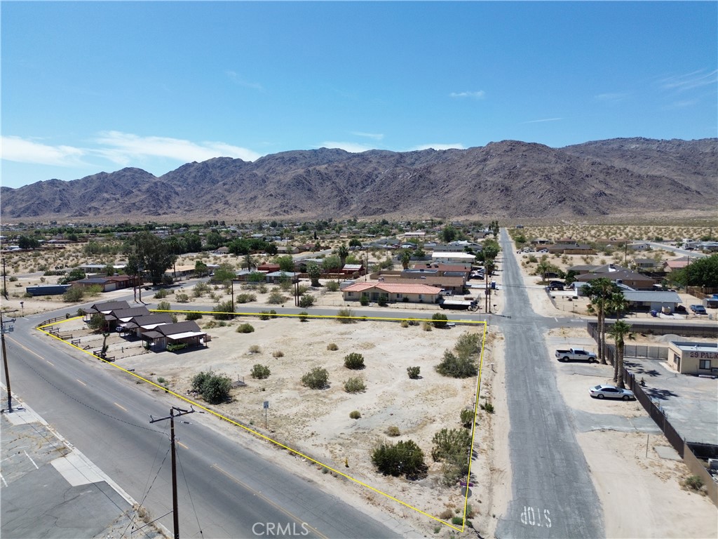 72121 Hatch Road Property Photo 4