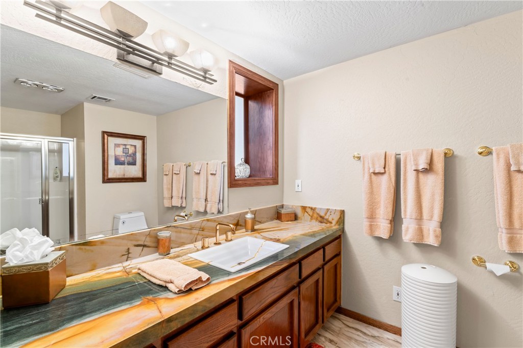 27563 West Shore Road Property Photo 28
