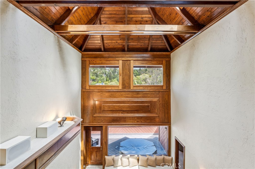 27563 West Shore Road Property Photo 32