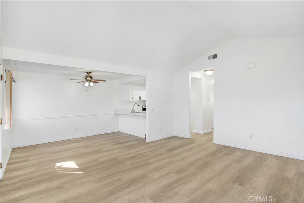 713 Walnut Drive 17 Property Photo 8