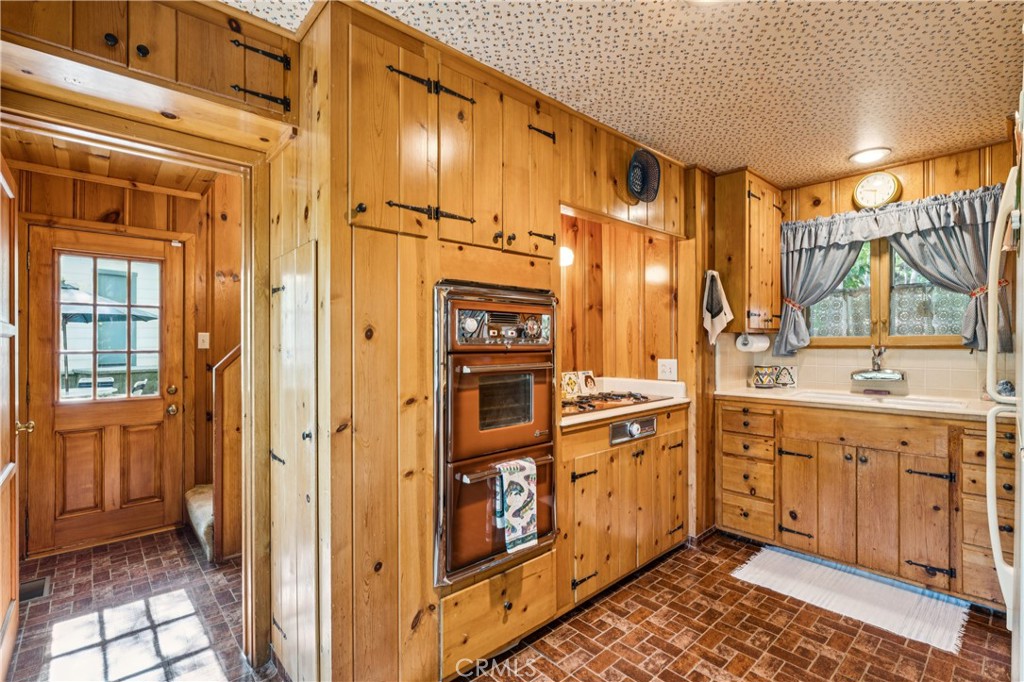 373 John Muir Property Photo 19