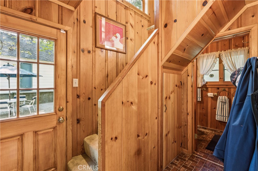 373 John Muir Property Photo 25