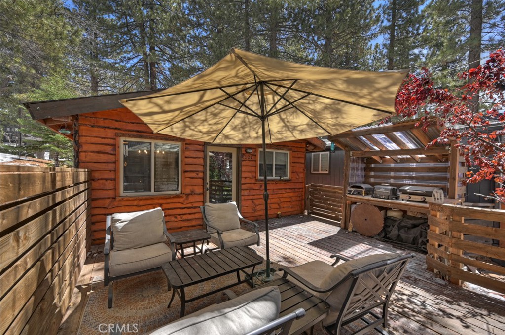 521 Fir Lane Property Photo 2