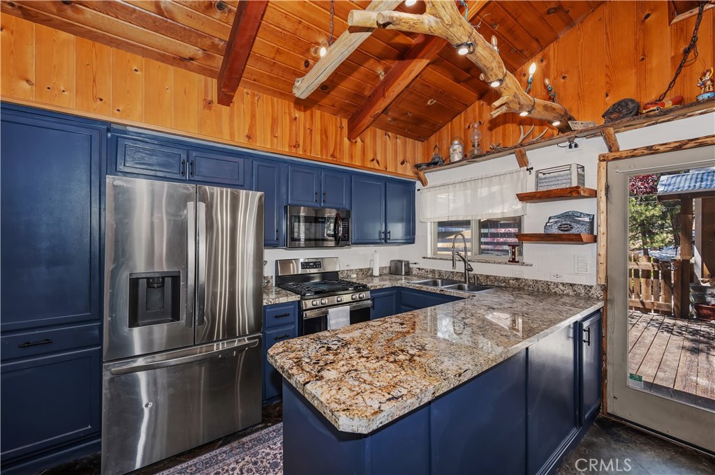 521 Fir Lane Property Photo 11