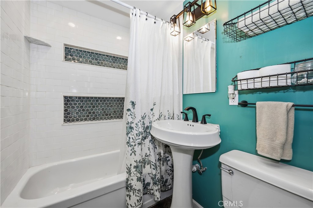 521 Fir Lane Property Photo 16