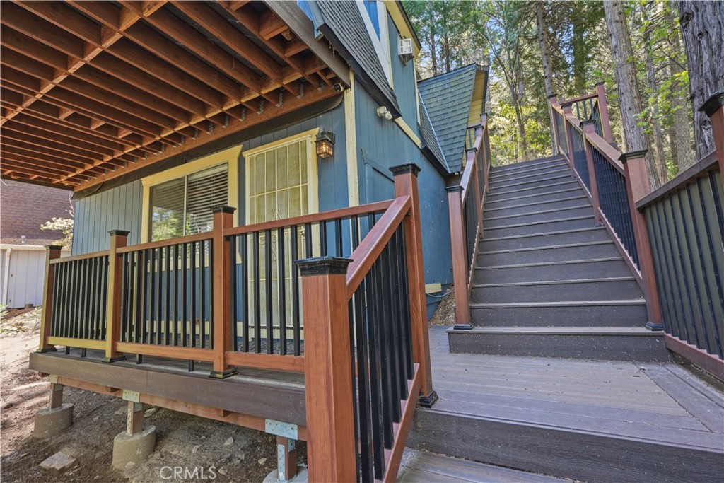 24091 Lakeview Property Photo 2
