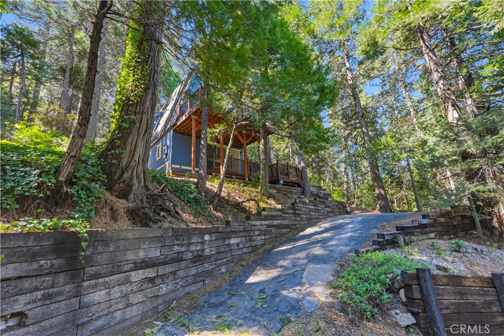 24091 Lakeview Property Photo 6