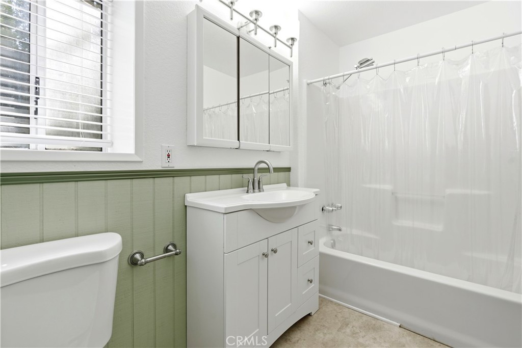 24091 Lakeview Property Photo 24