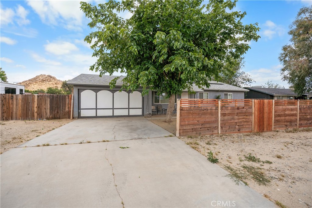 17152 Schollview Avenue Property Photo 4