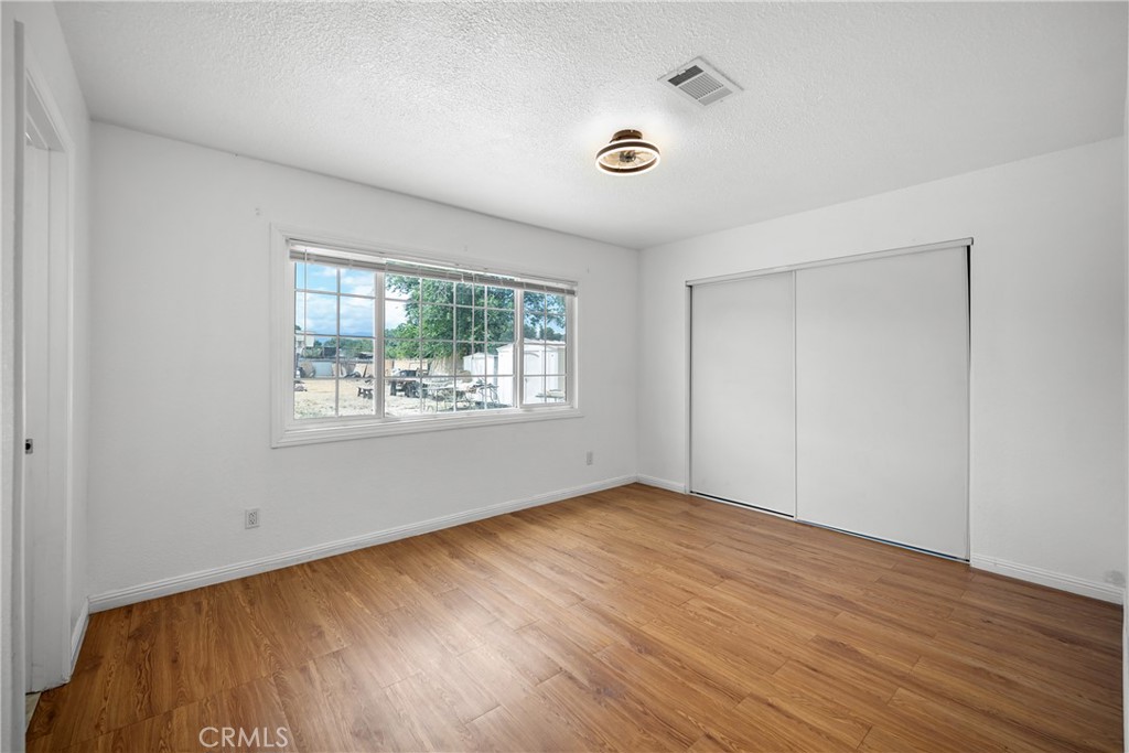 17152 Schollview Avenue Property Photo 14