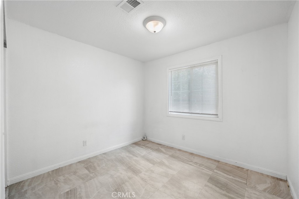 17152 Schollview Avenue Property Photo 19