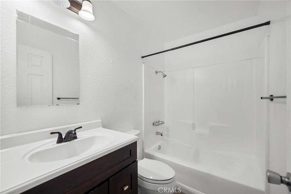 17152 Schollview Avenue Property Photo 21