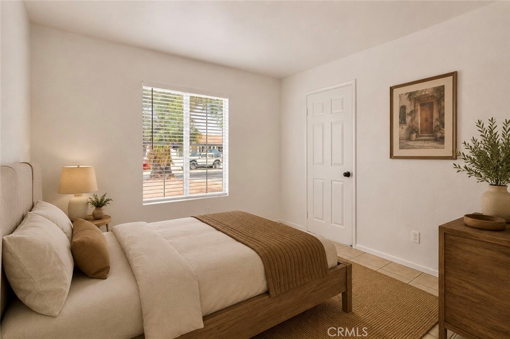 15036 Milford Property Photo 20
