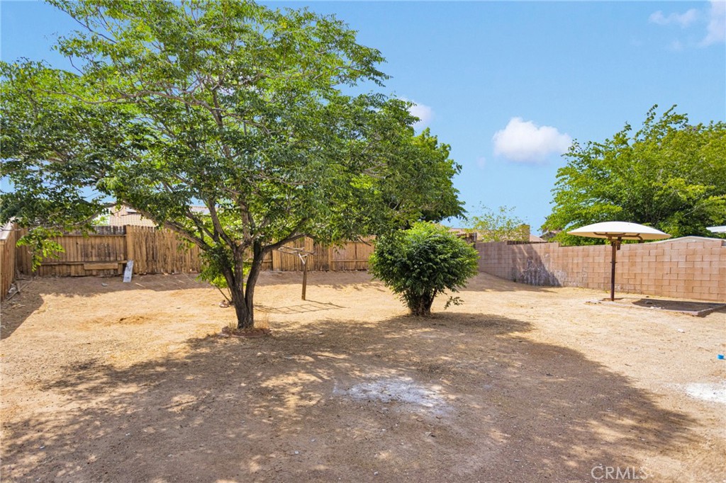 15036 Milford Property Photo 40