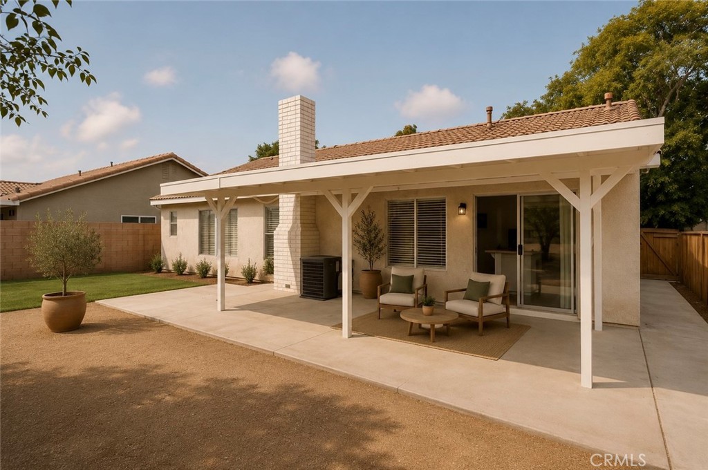 15036 Milford Property Photo 41