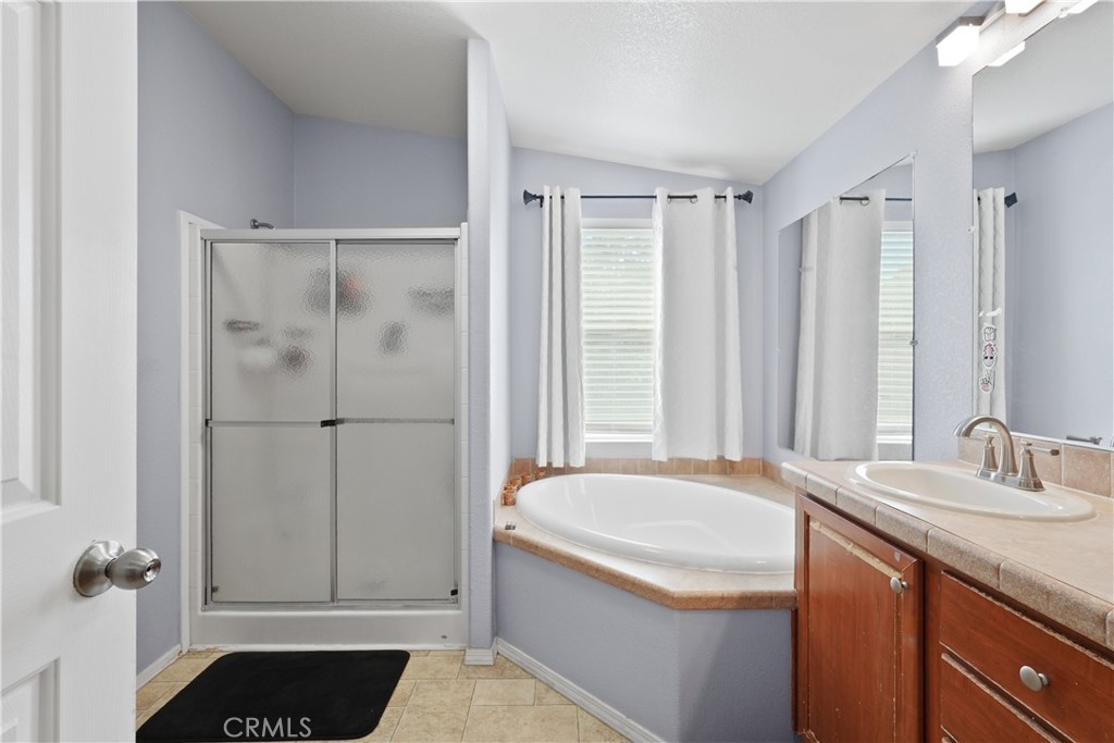 1212 W Pottery Property Photo 10
