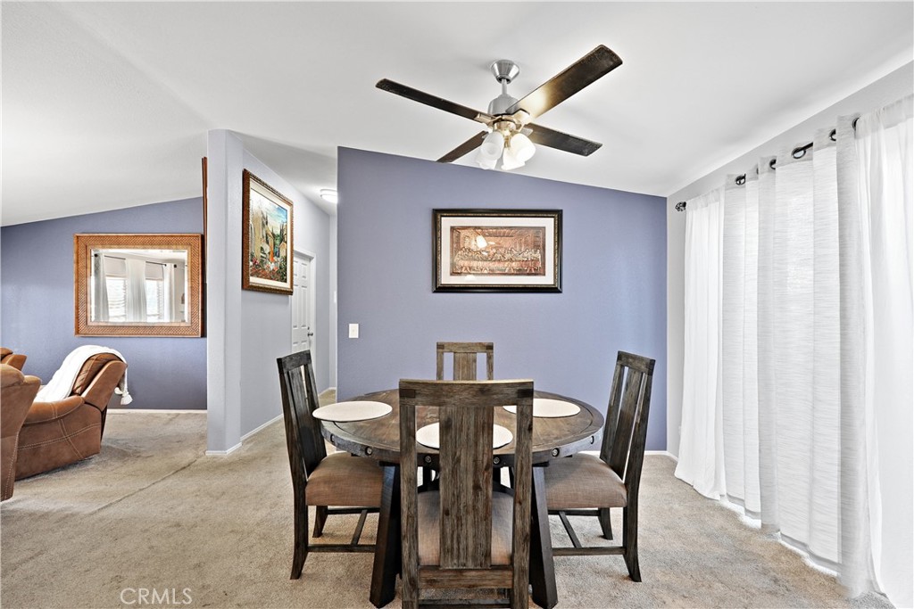 1212 W Pottery Property Photo 15