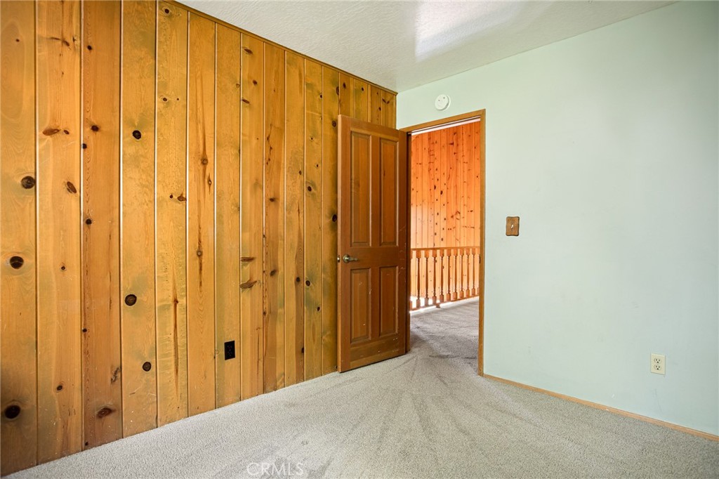 109 Old Toll Property Photo 32