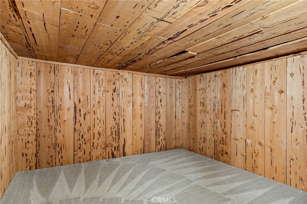 109 Old Toll Property Photo 42