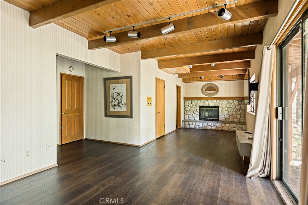 109 Old Toll Property Photo 43