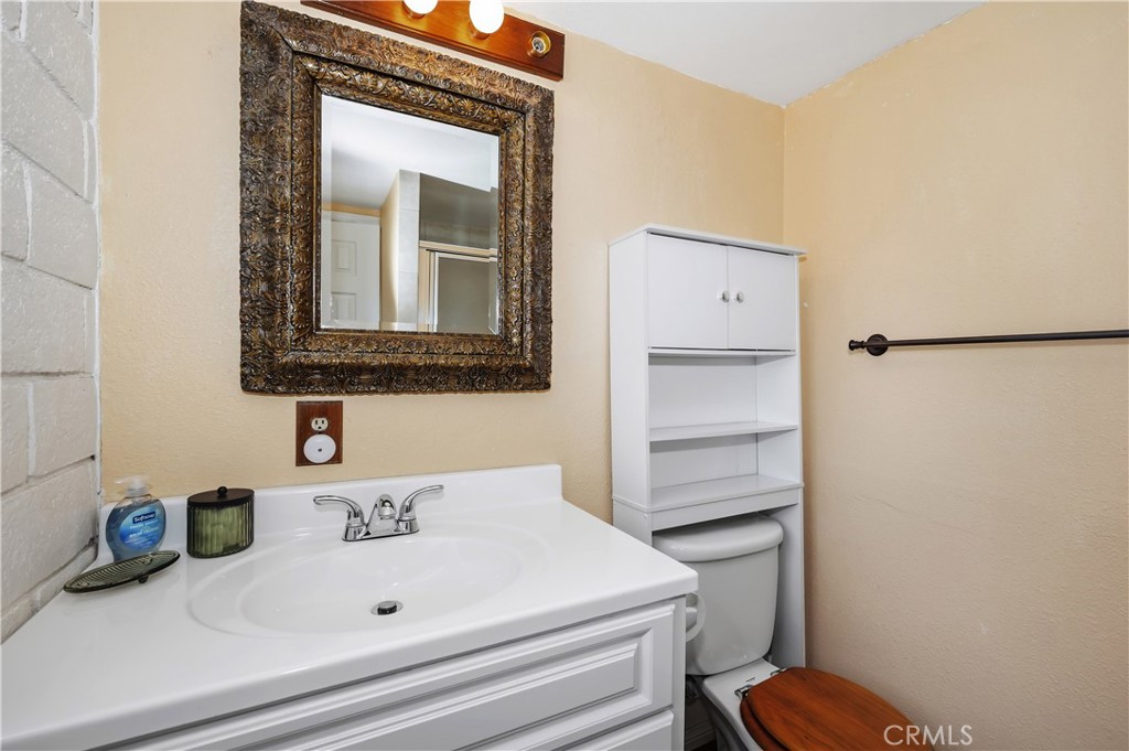 1100 Cedar Mountain Property Photo 32
