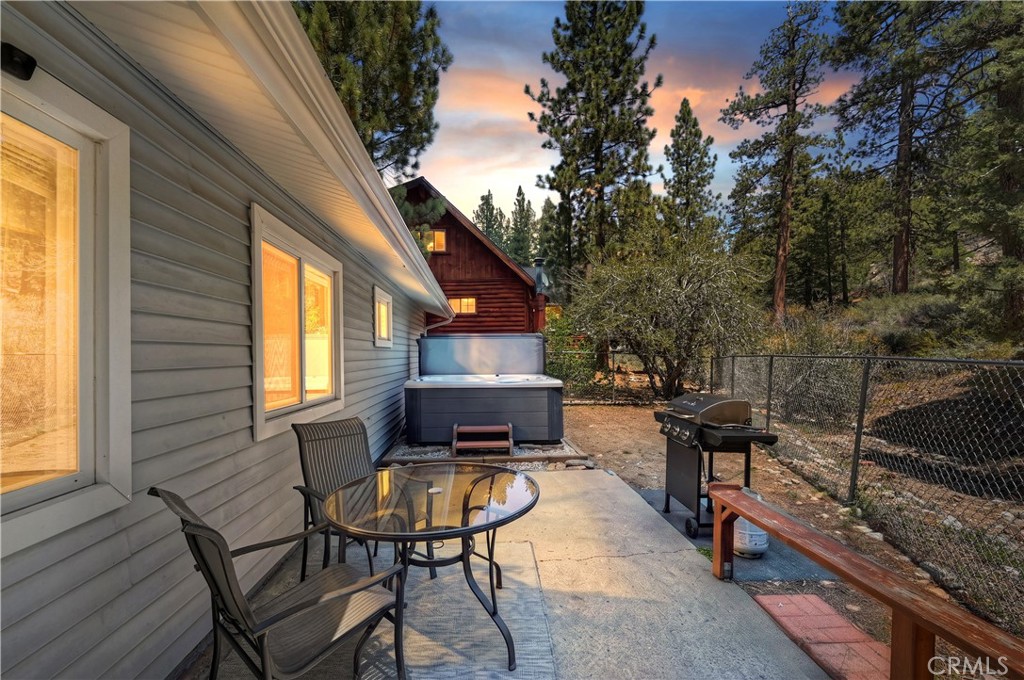 1099 Canyon Property Photo 35