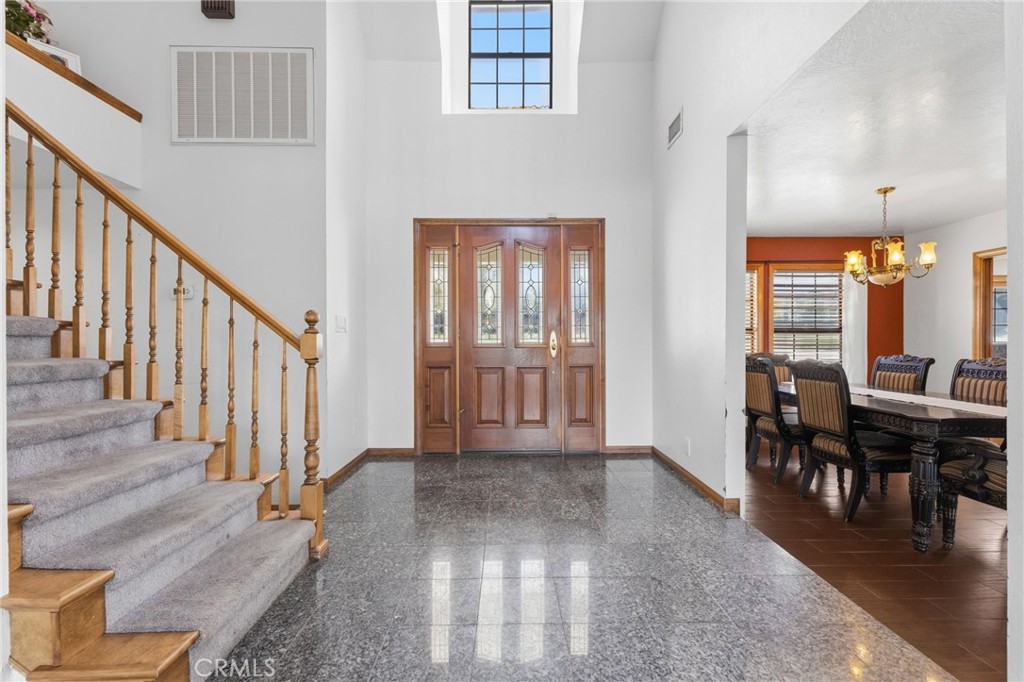 3185 Irvington Ave Property Photo 6