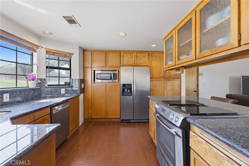 3185 Irvington Ave Property Photo 18