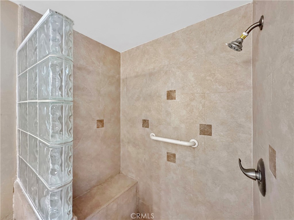7736 Sugar Drive Property Photo 29