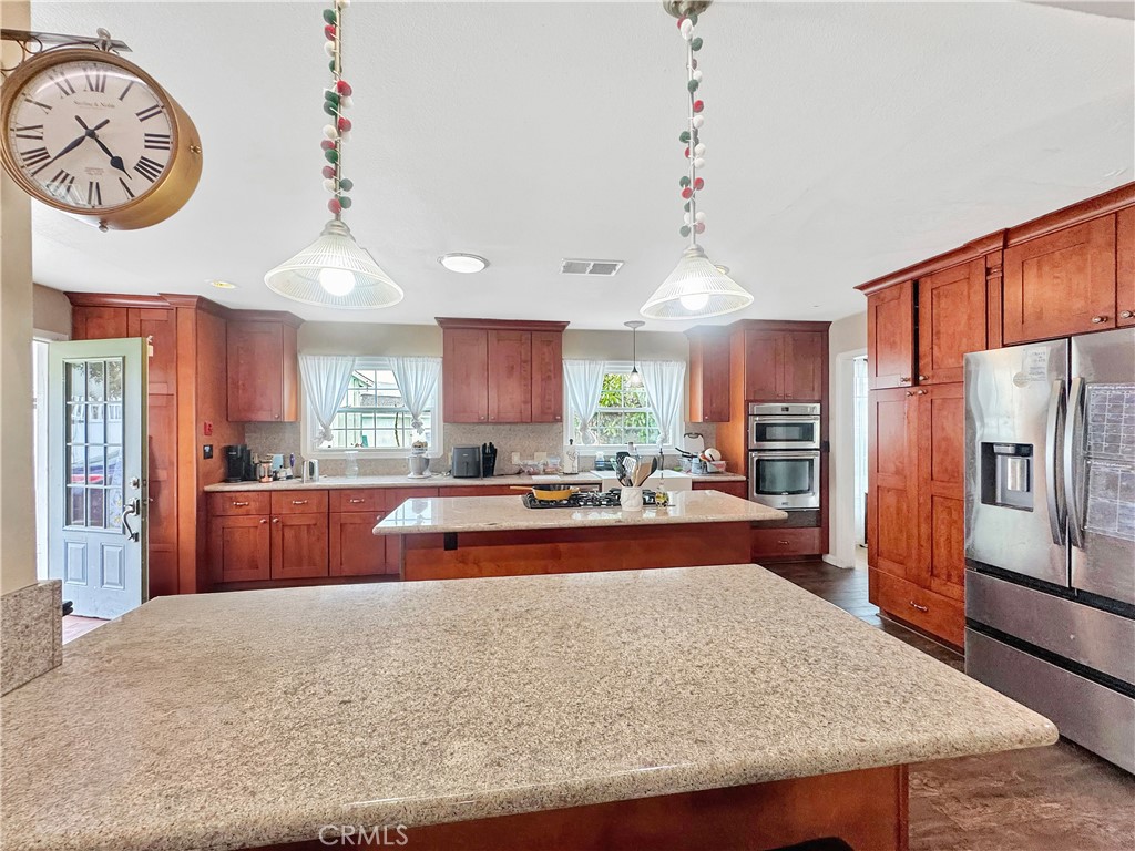 7736 Sugar Drive Property Photo 33