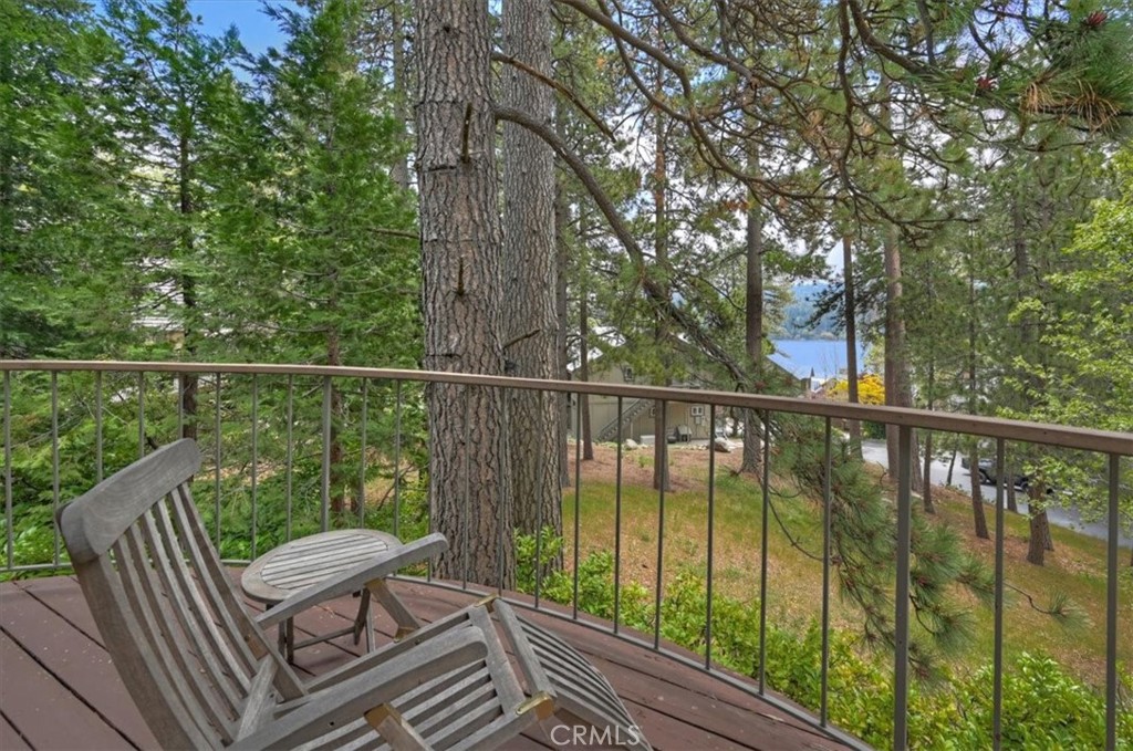 28018 Peninsula Property Photo 2