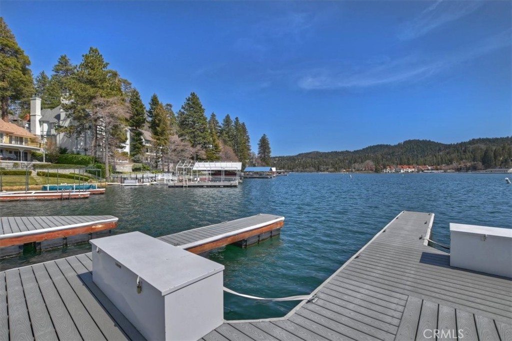 28018 Peninsula Property Photo 5
