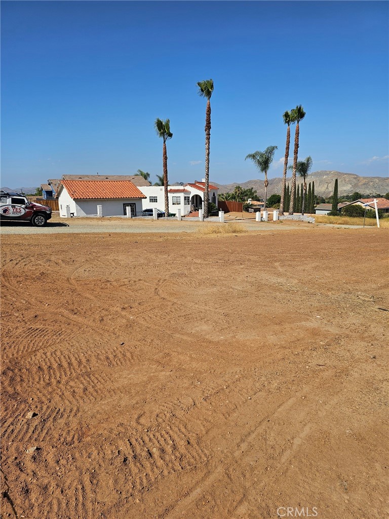 1694 Hayden Property Photo 1