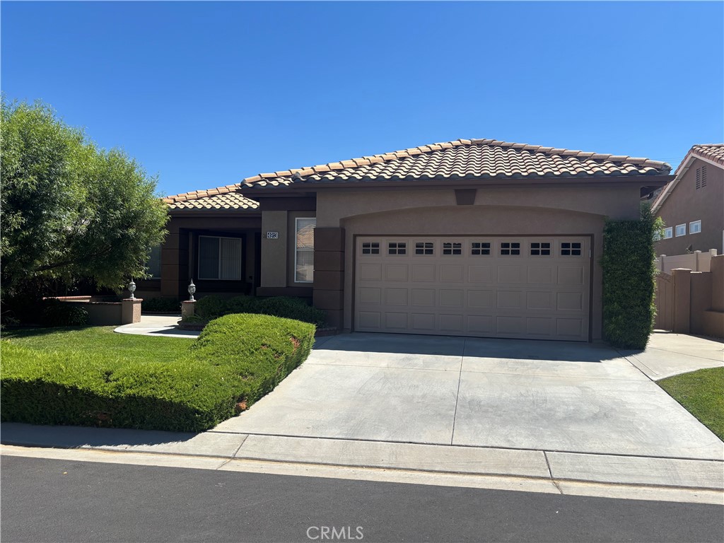 4913 Singing Hills Property Photo 1