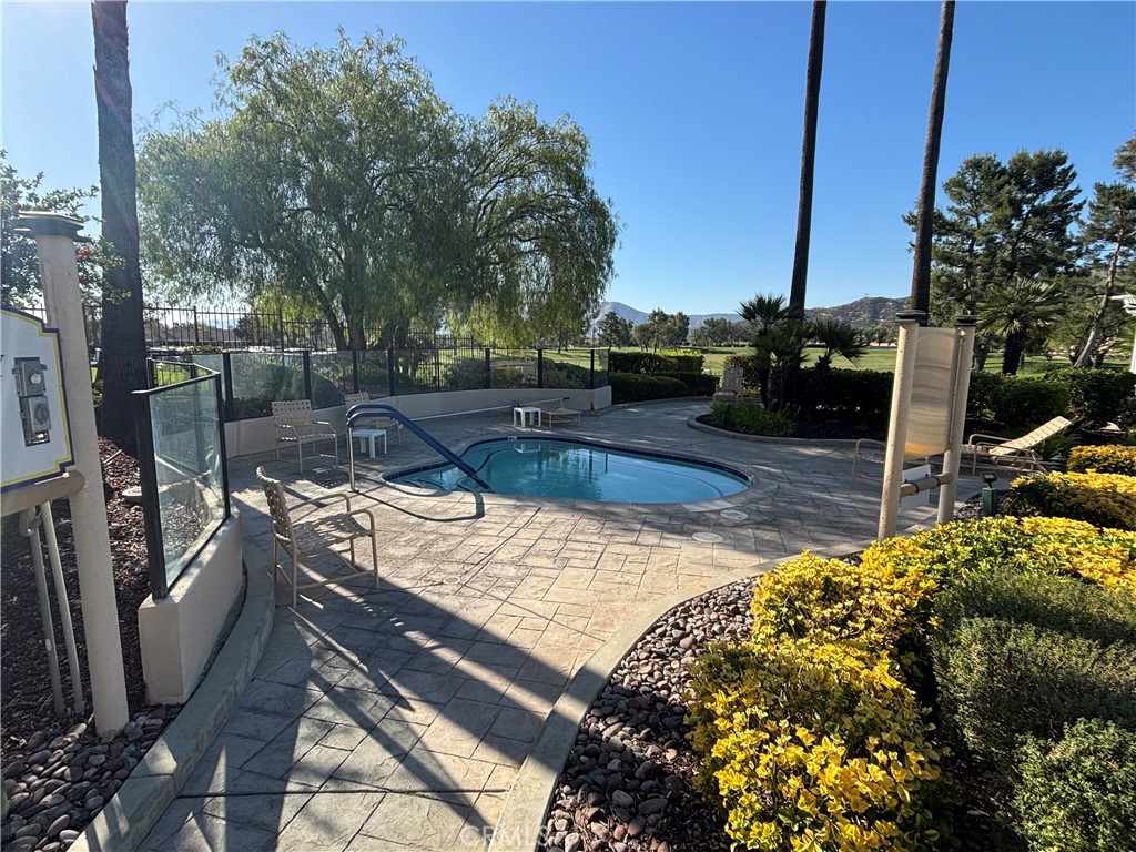 4913 Singing Hills Property Photo 36