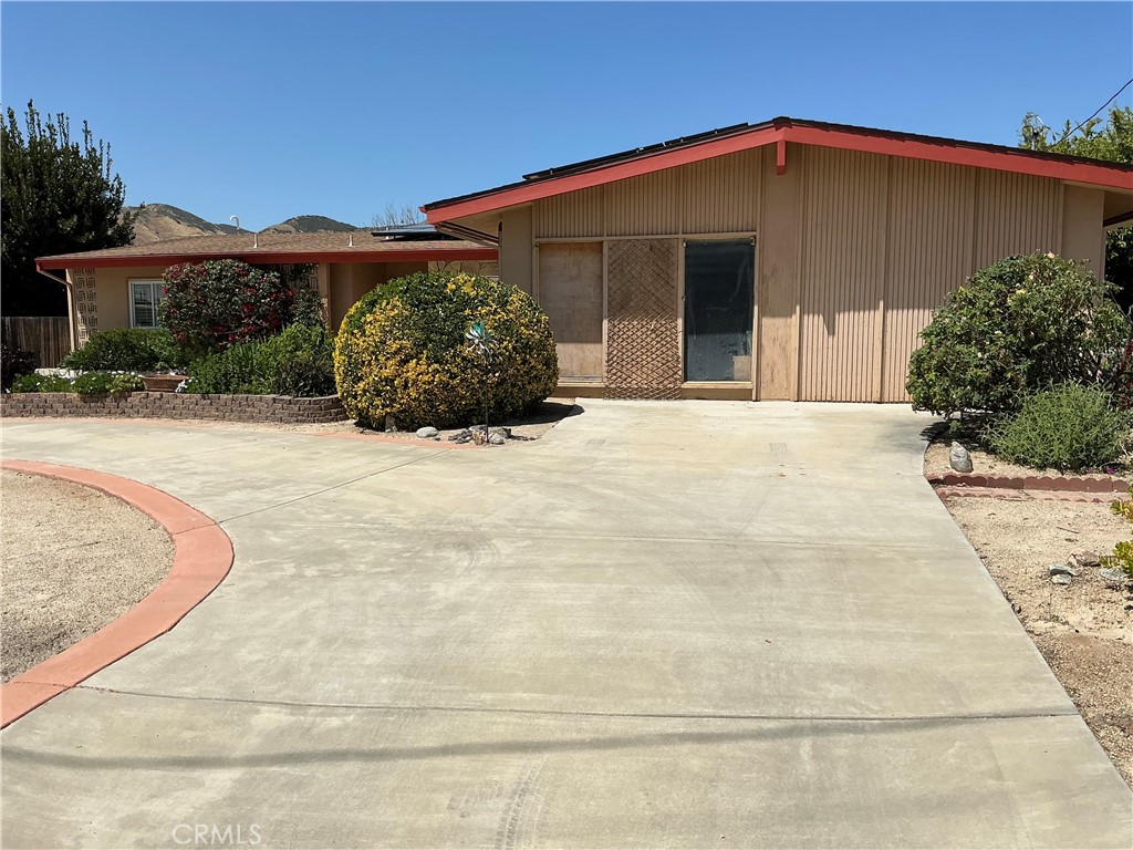 11735 Peach Tree Property Photo