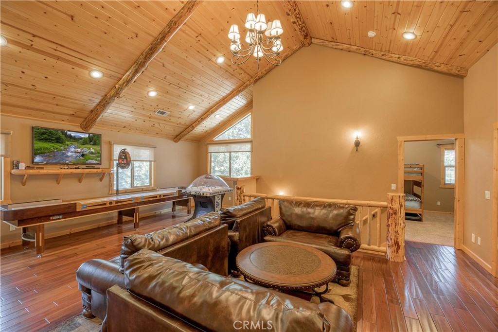 529 Bernhardt Property Photo 25