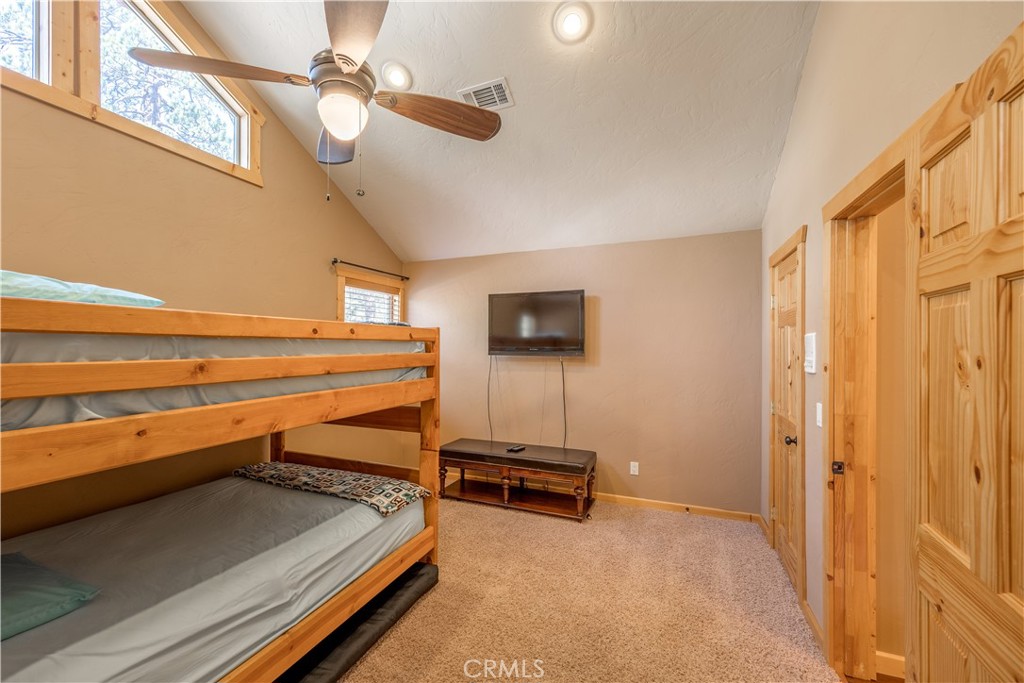 529 Bernhardt Property Photo 29