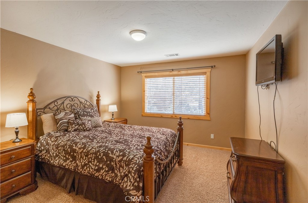 529 Bernhardt Property Photo 30