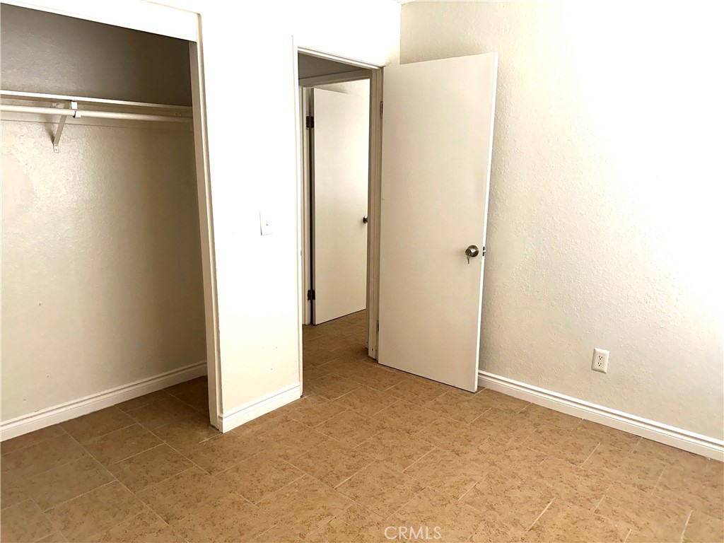 11661 11665 White Avenue Property Photo 6