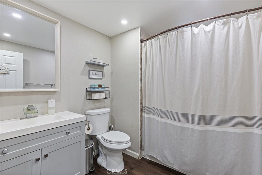 9080 Bloomfield Avenue 293 Property Photo 16