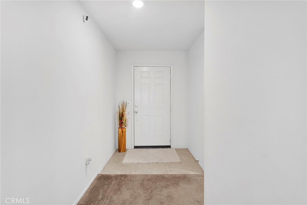 11412 Charlotte Property Photo 4