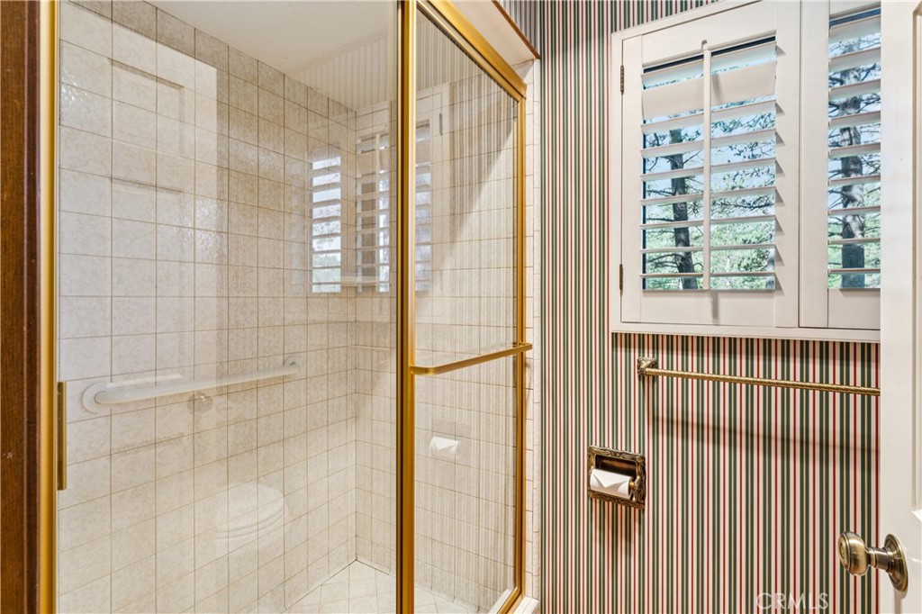 524 Golf Course Road Property Photo 33