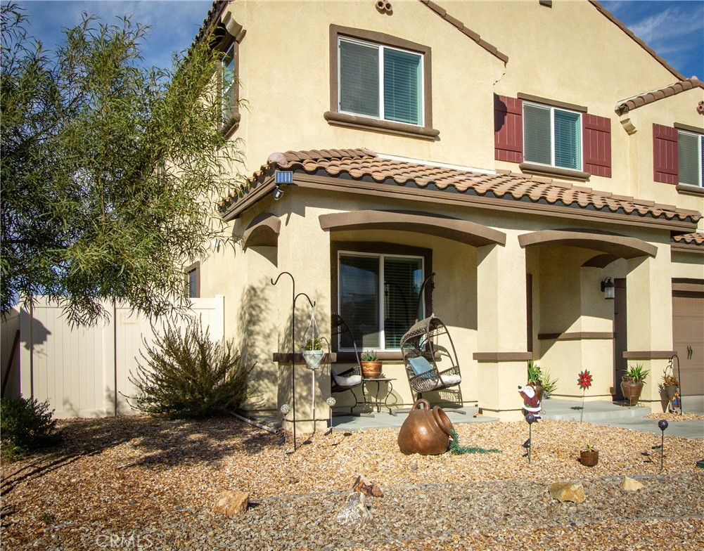 16846 Desert Star Property Photo 3