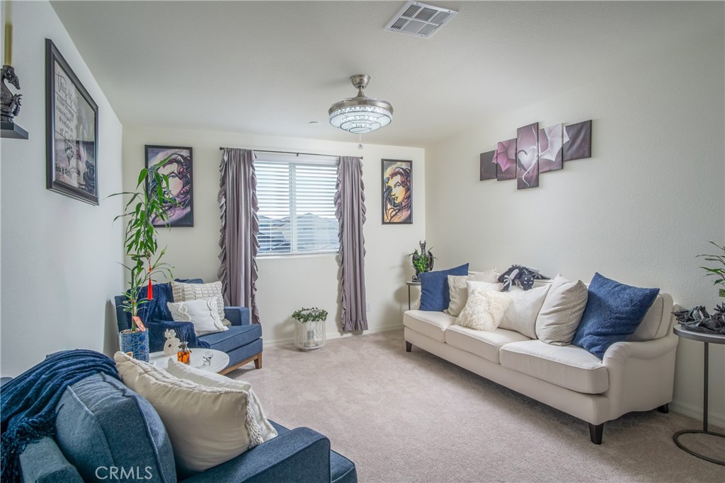 16846 Desert Star Property Photo 22