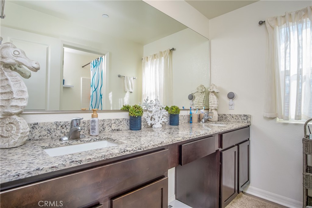 16846 Desert Star Property Photo 29