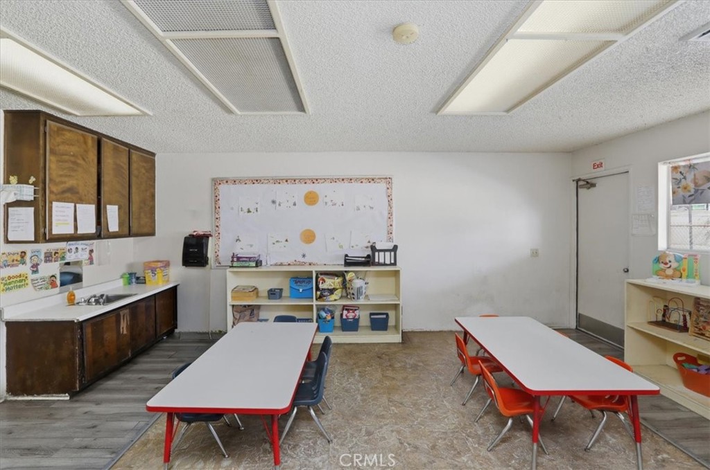 4266 Walnut Property Photo 17