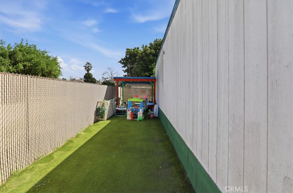 4266 Walnut Property Photo 32