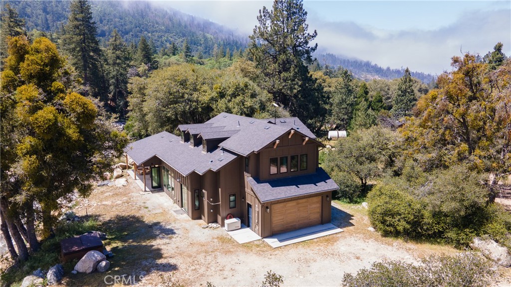 38948 7 Oaks Property Photo 5